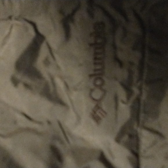 Columbia women's size M waterproof packable hooded coat - Picture 6 of 14